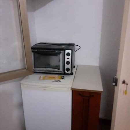 Apartamento La Stanza Di Roby Lecce Exterior foto